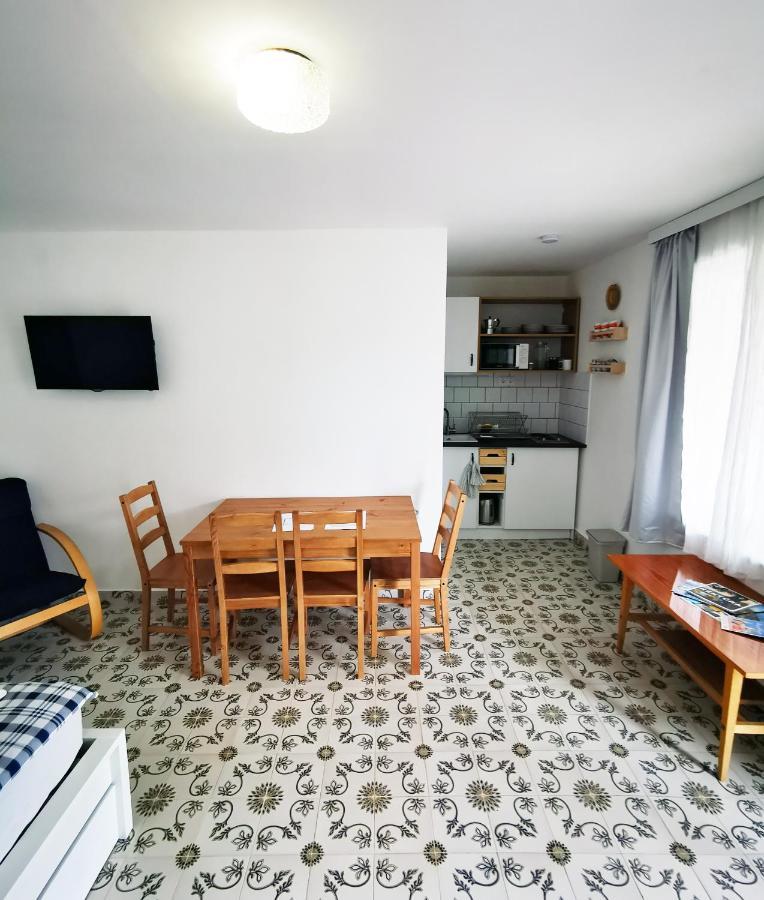 Nest Apartman Балатонсарсо Экстерьер фото